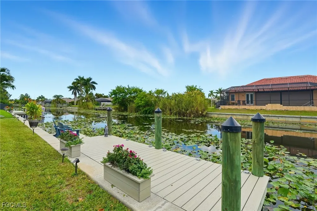 1217 SW 15th Terrace Cape Coral FL 33991