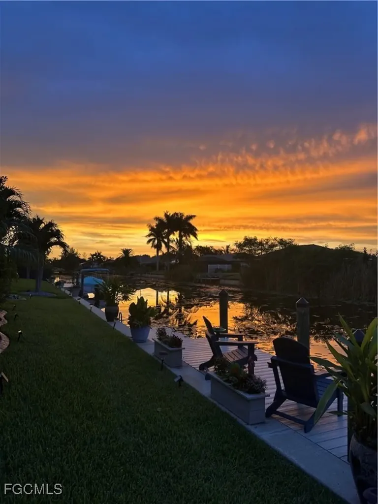 1217 SW 15th Terrace Cape Coral FL 33991