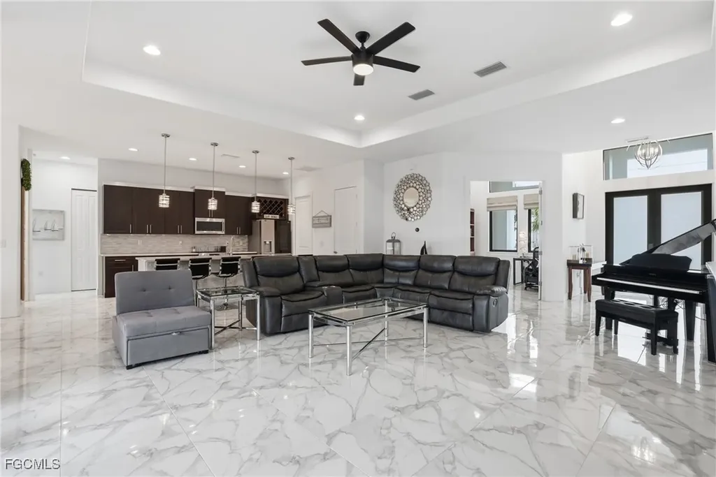 1217 SW 15th Terrace Cape Coral FL 33991