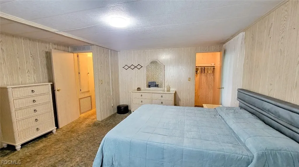 10 Hay Street Alva FL 33920