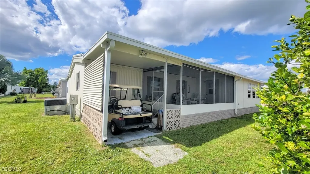 10 Hay Street Alva FL 33920