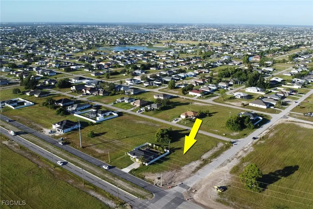 1512 Santa Barbara Boulevard N Cape Coral FL 33993