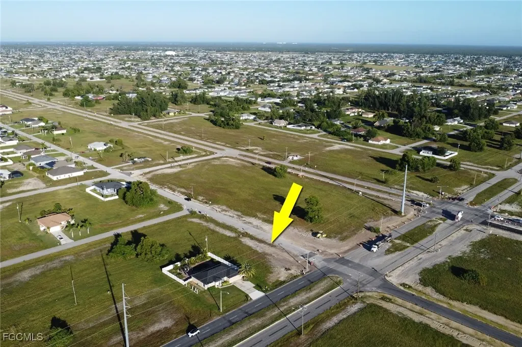 1512 Santa Barbara Boulevard N Cape Coral FL 33993