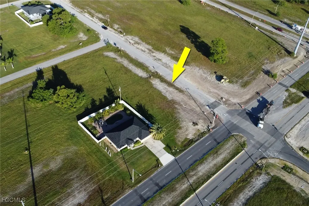 1512 Santa Barbara Boulevard N Cape Coral FL 33993