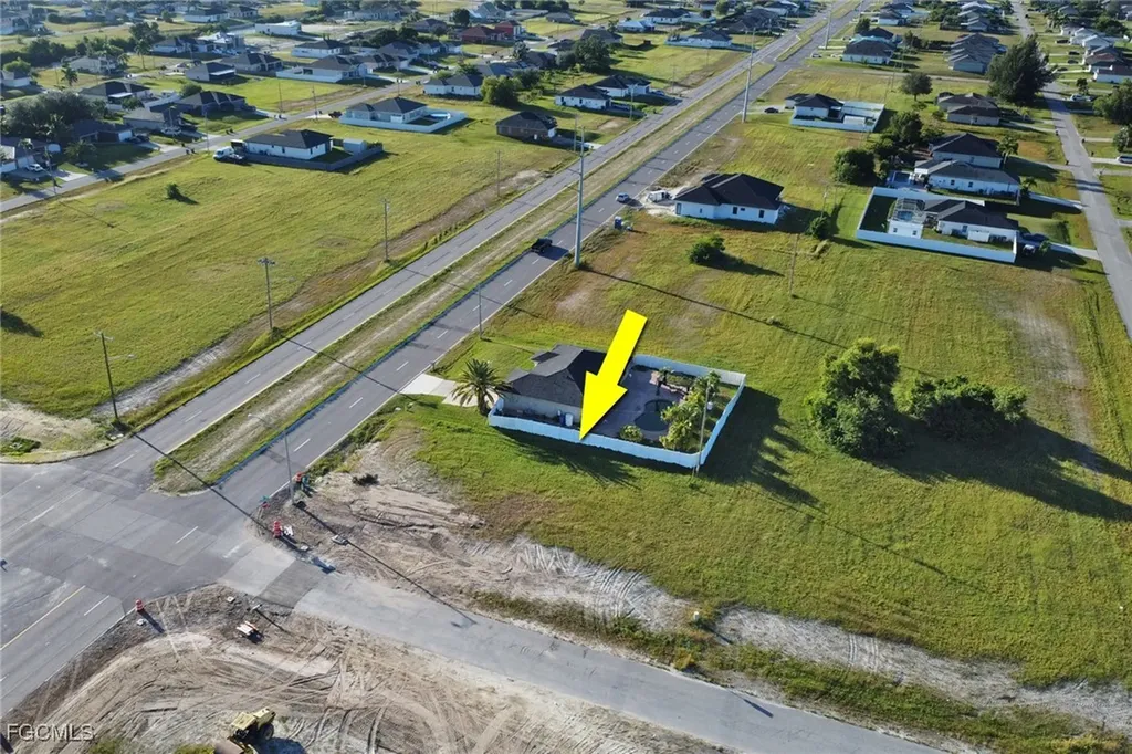 1512 Santa Barbara Boulevard N Cape Coral FL 33993