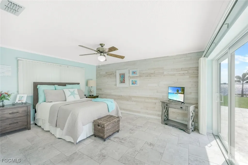 3735 SE 21st Place Cape Coral FL 33904