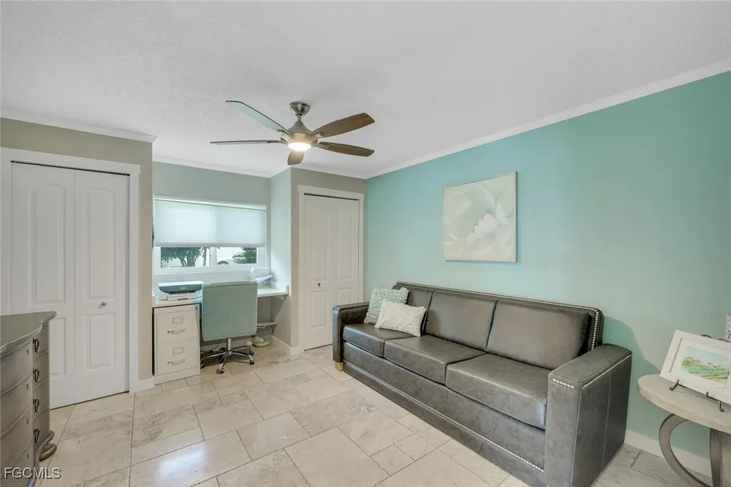 3735 SE 21st Place Cape Coral FL 33904