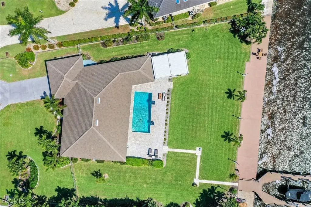 3735 SE 21st Place Cape Coral FL 33904