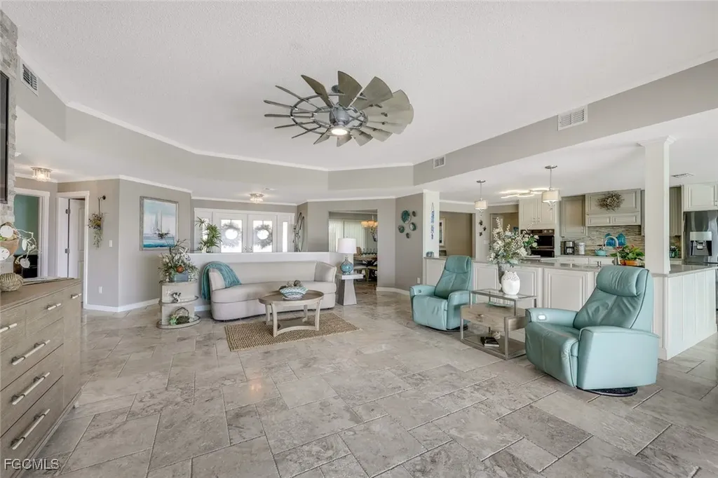 3735 SE 21st Place Cape Coral FL 33904