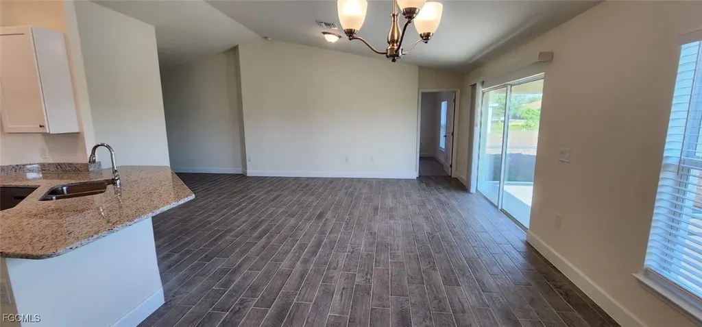 2513 43rd Street SW Lehigh Acres FL 33976