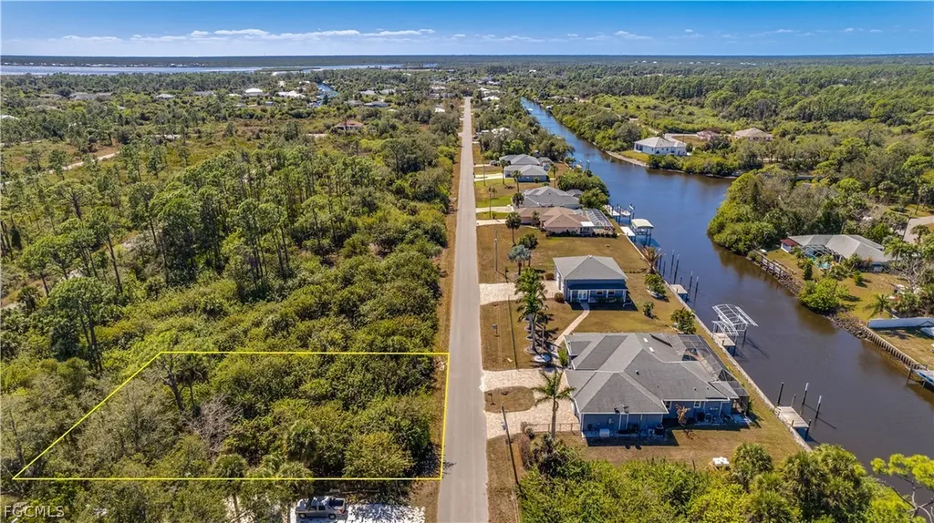 1018 Cheshire Street Port Charlotte FL 33953