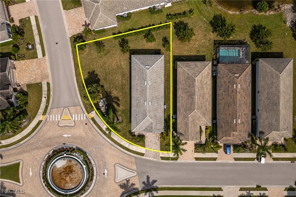 16697 Seasons Coast Drive Bonita Springs FL 34135