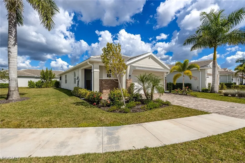 16697 Seasons Coast Drive Bonita Springs FL 34135