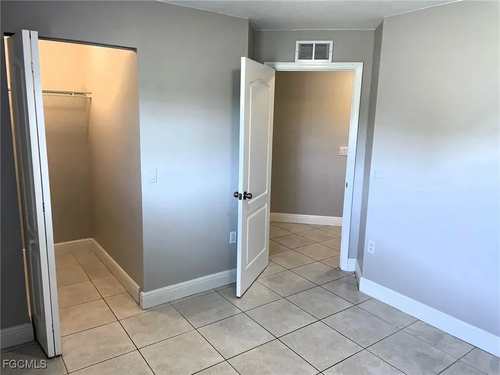1017 Andalusia Boulevard Cape Coral FL 33909