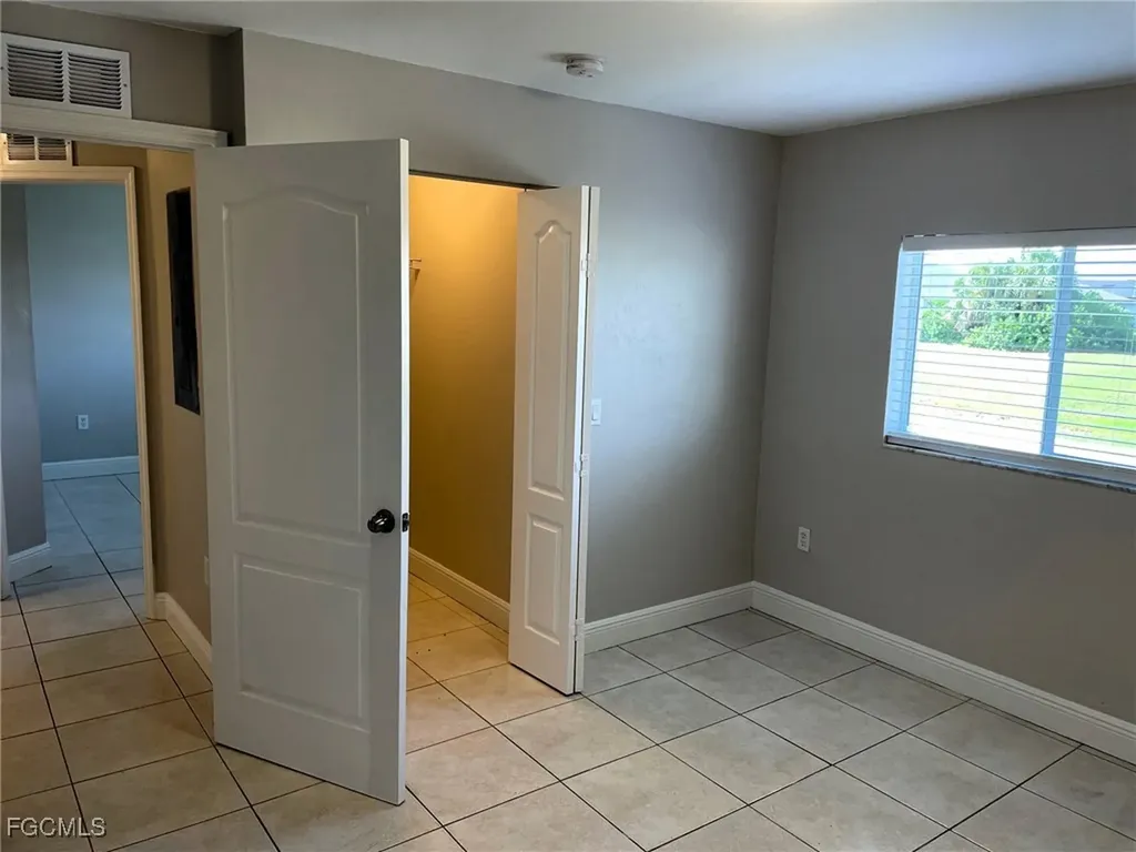 1017 Andalusia Boulevard Cape Coral FL 33909