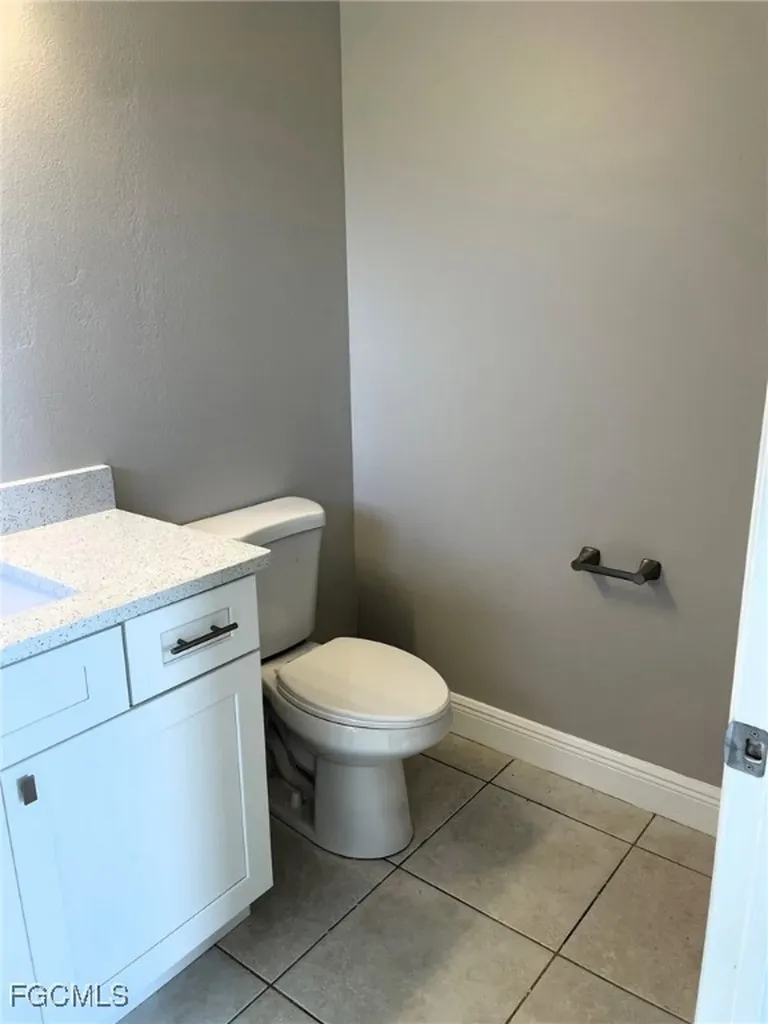 1017 Andalusia Boulevard Cape Coral FL 33909