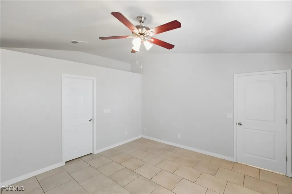 912 Lincoln Avenue Lehigh Acres FL 33972
