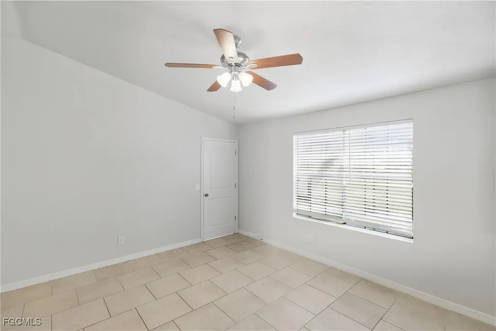 912 Lincoln Avenue Lehigh Acres FL 33972