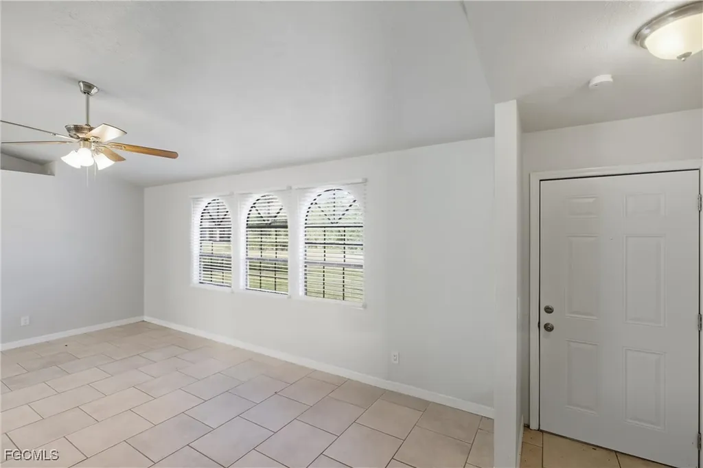 912 Lincoln Avenue Lehigh Acres FL 33972