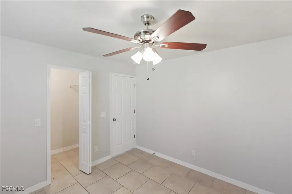 912 Lincoln Avenue Lehigh Acres FL 33972