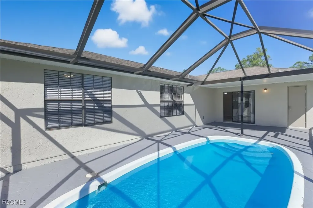 912 Lincoln Avenue Lehigh Acres FL 33972