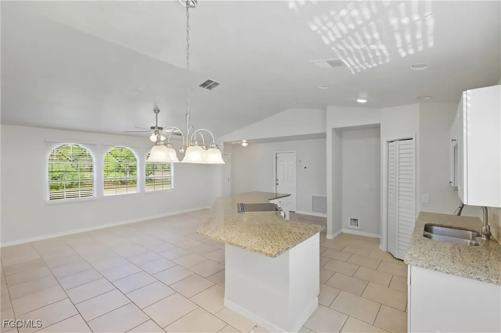 912 Lincoln Avenue Lehigh Acres FL 33972