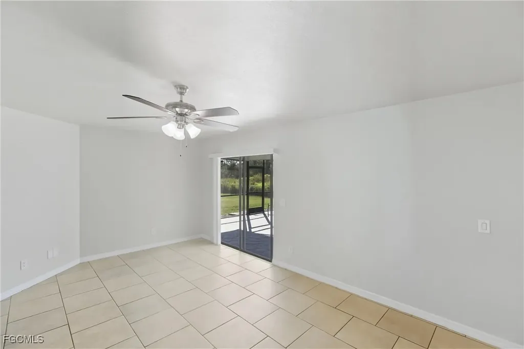 912 Lincoln Avenue Lehigh Acres FL 33972