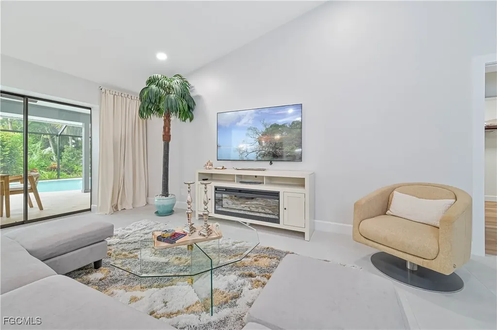 28211 Winthrop Circle Bonita Springs FL 34134