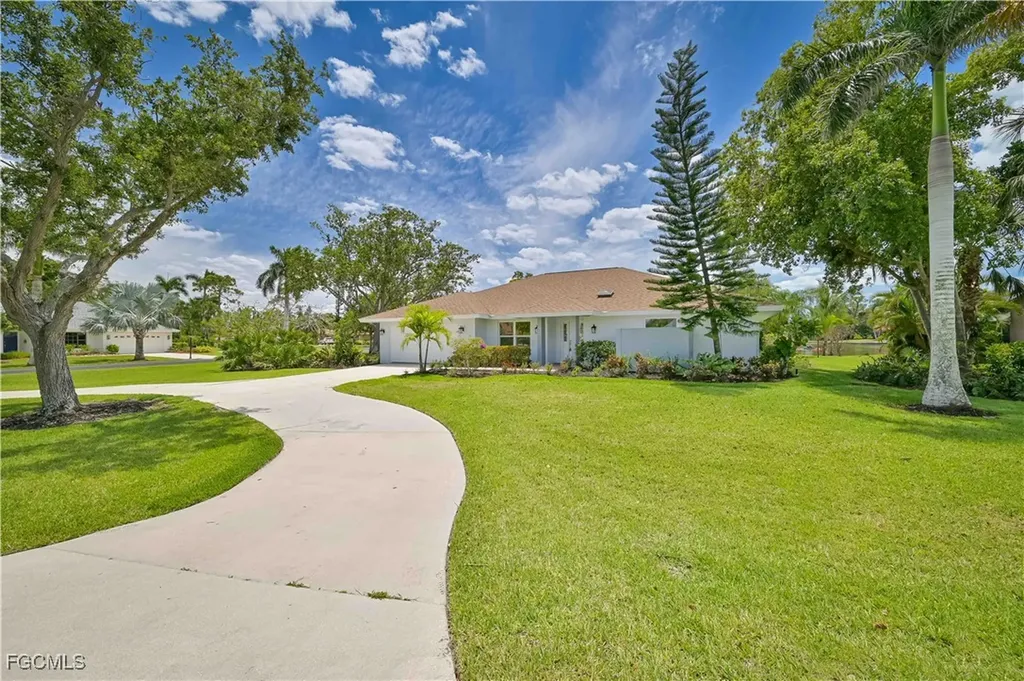 28211 Winthrop Circle Bonita Springs FL 34134
