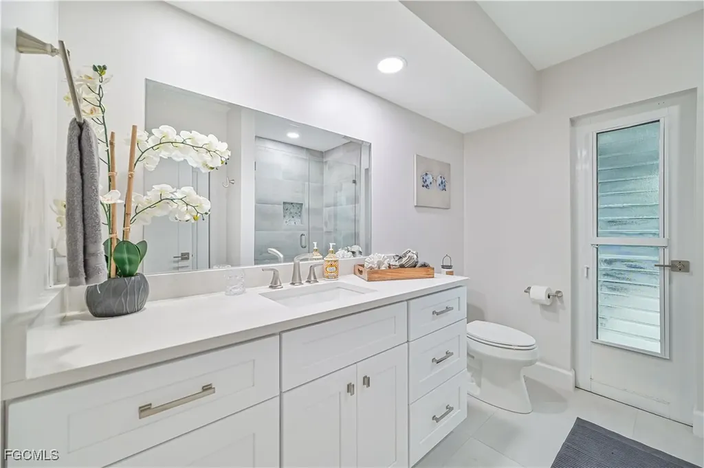 28211 Winthrop Circle Bonita Springs FL 34134