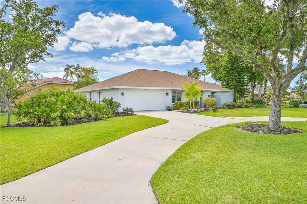 28211 Winthrop Circle Bonita Springs FL 34134