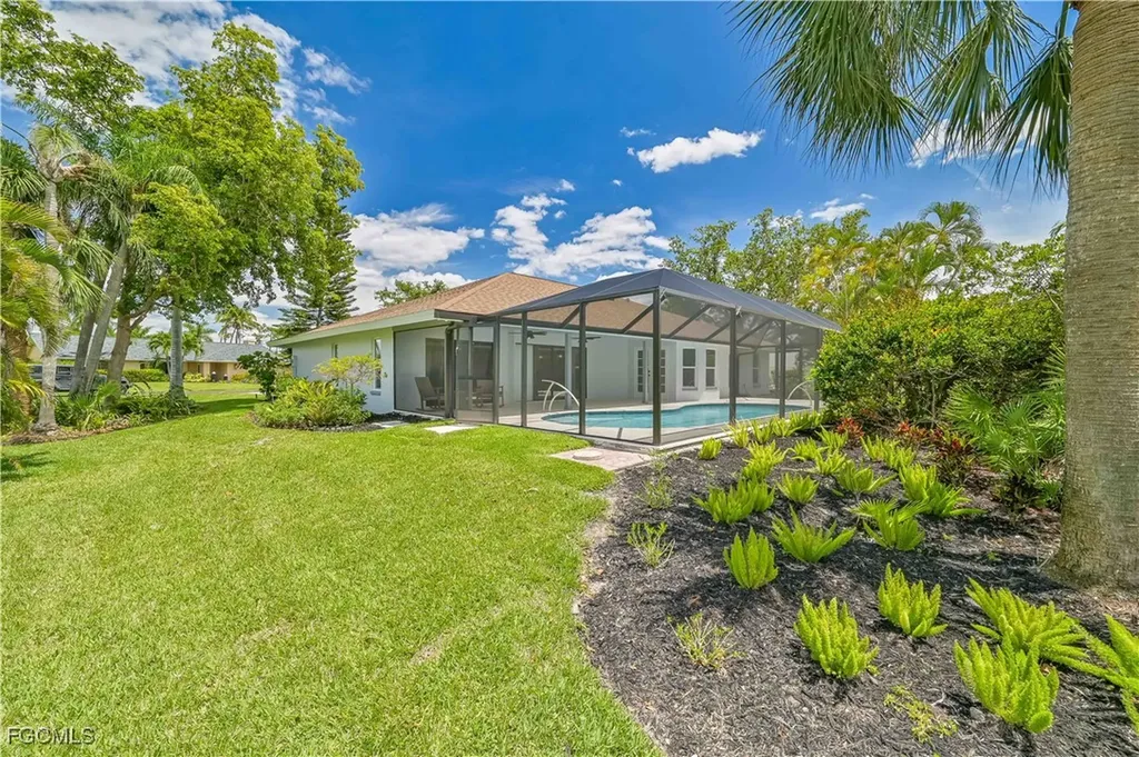 28211 Winthrop Circle Bonita Springs FL 34134