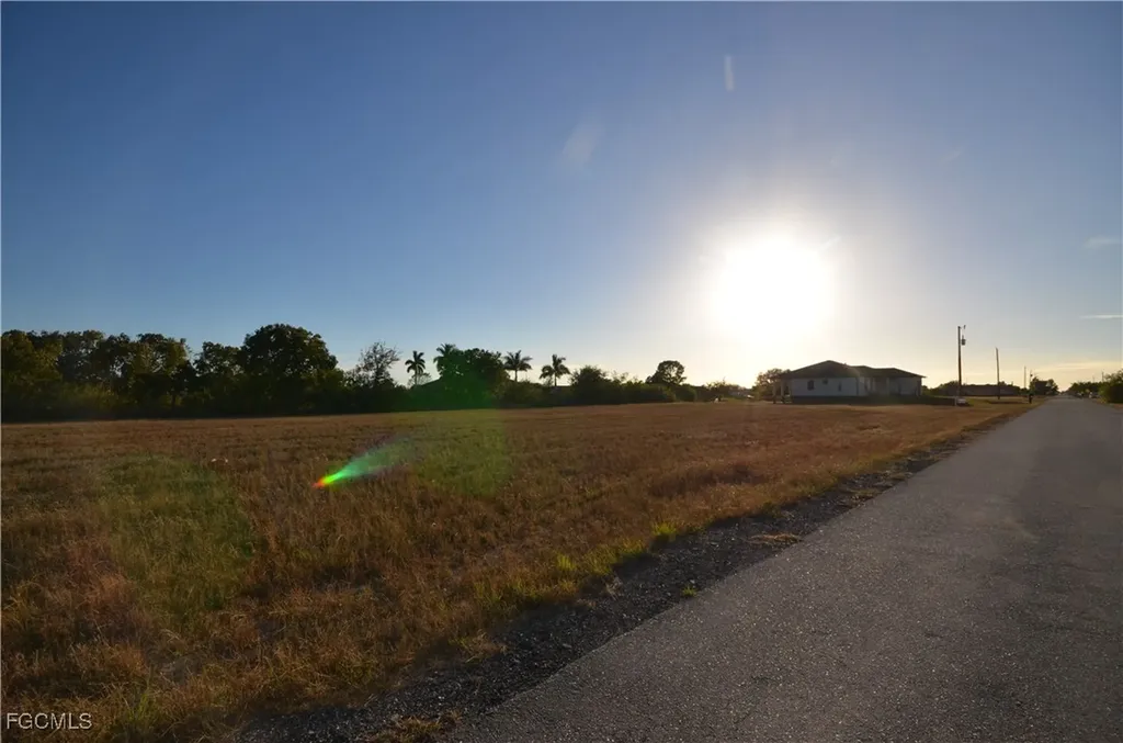 346 NE 15th Terrace Cape Coral FL 33909