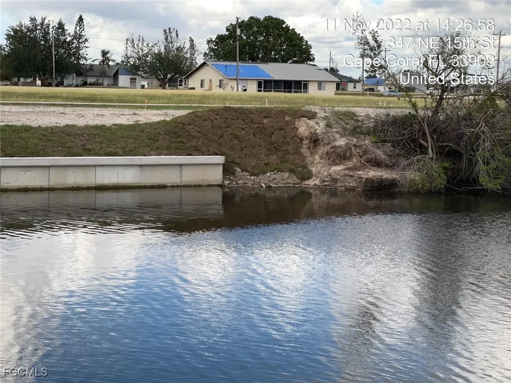 346 NE 15th Terrace Cape Coral FL 33909