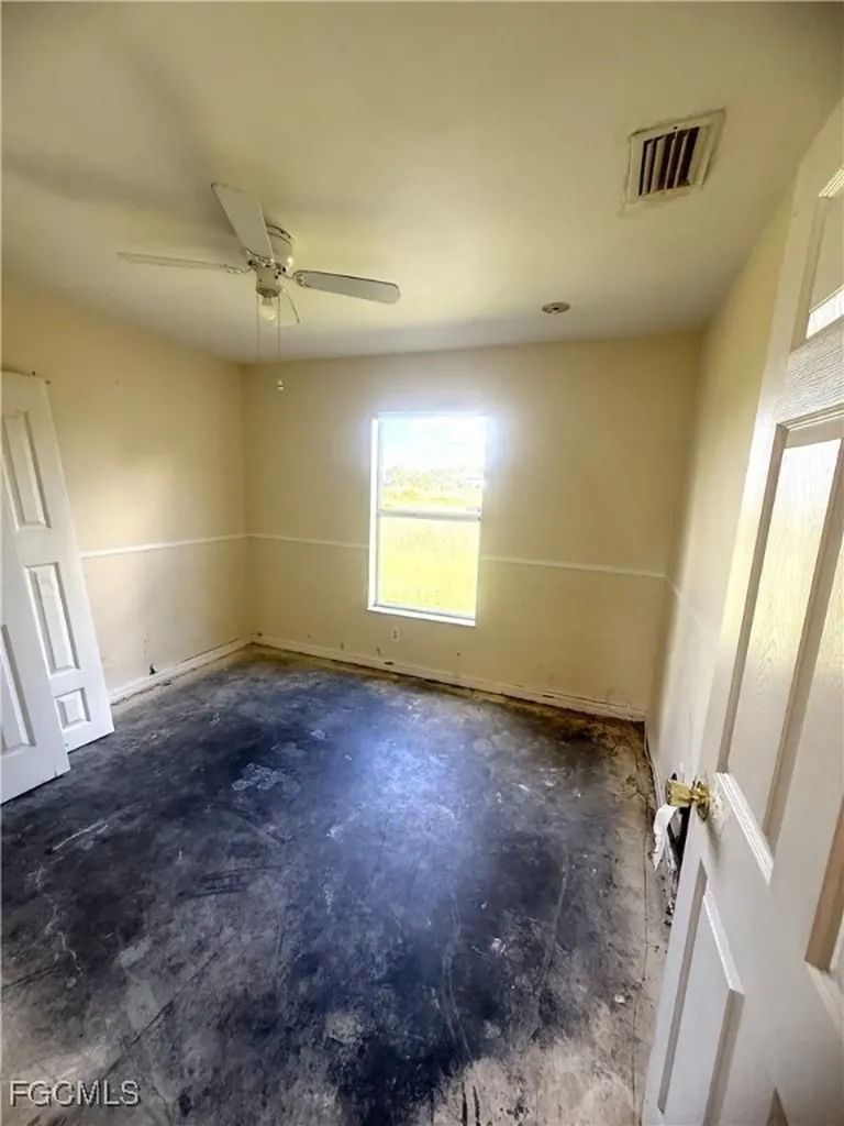 4118 33rd Street SW Lehigh Acres FL 33976