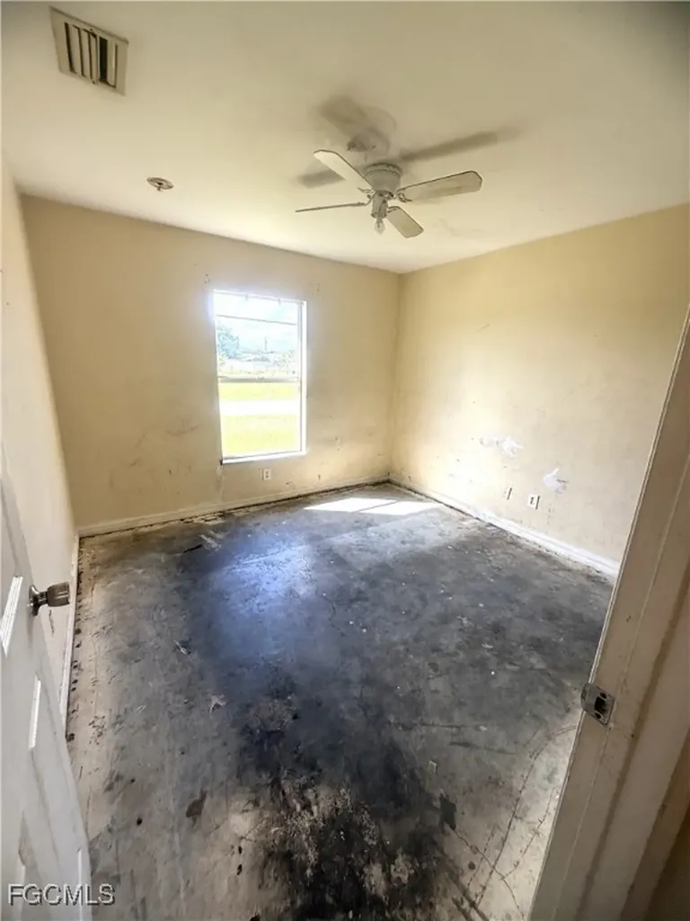 4118 33rd Street SW Lehigh Acres FL 33976