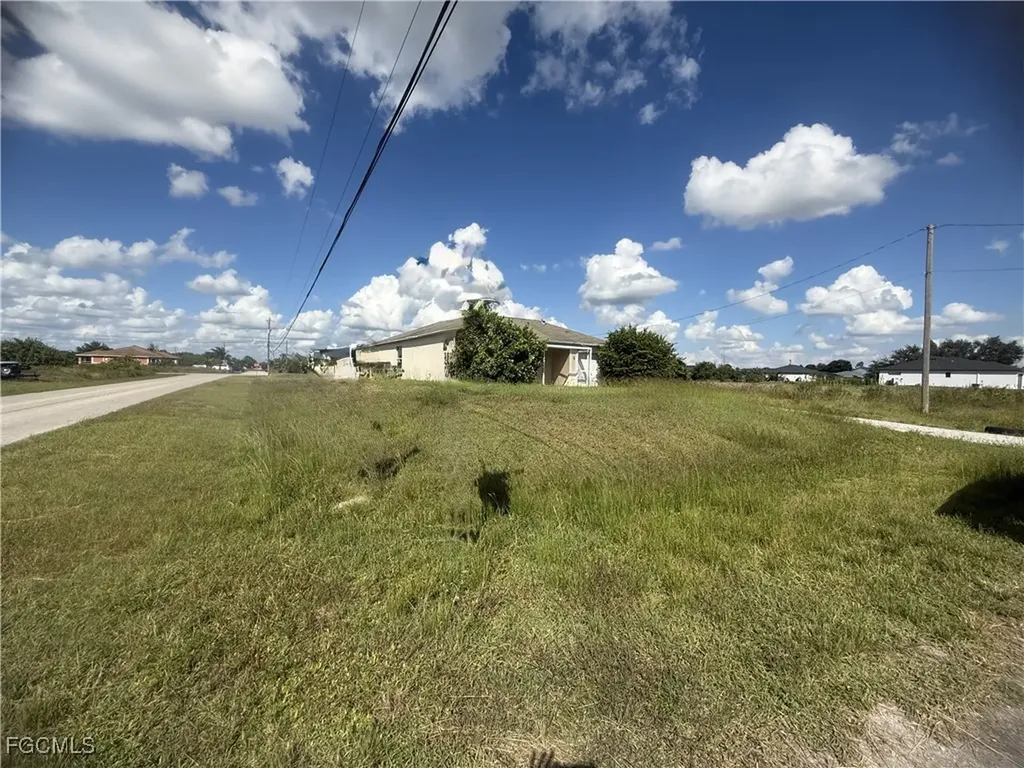 4118 33rd Street SW Lehigh Acres FL 33976