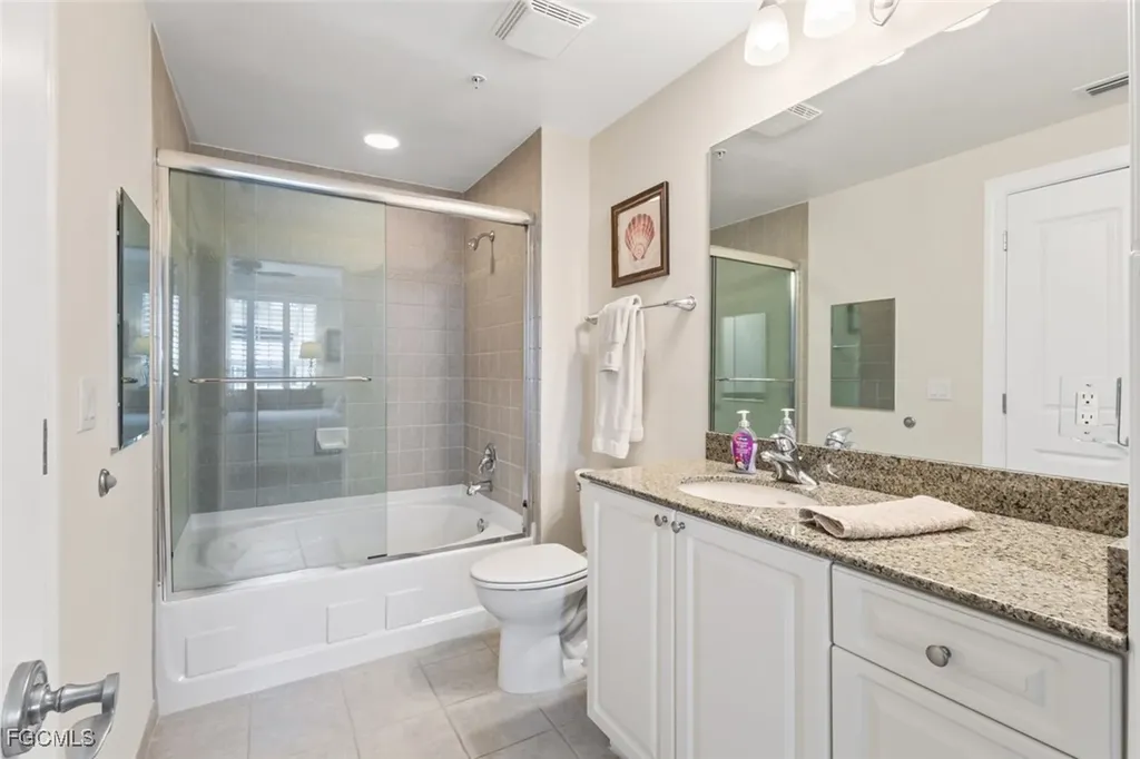 2825 Palm Beach Boulevard Fort Myers FL 33916