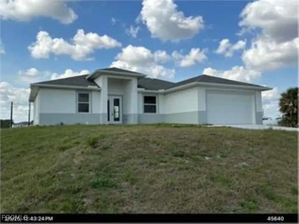 915 Marconi Loop Labelle FL 33440