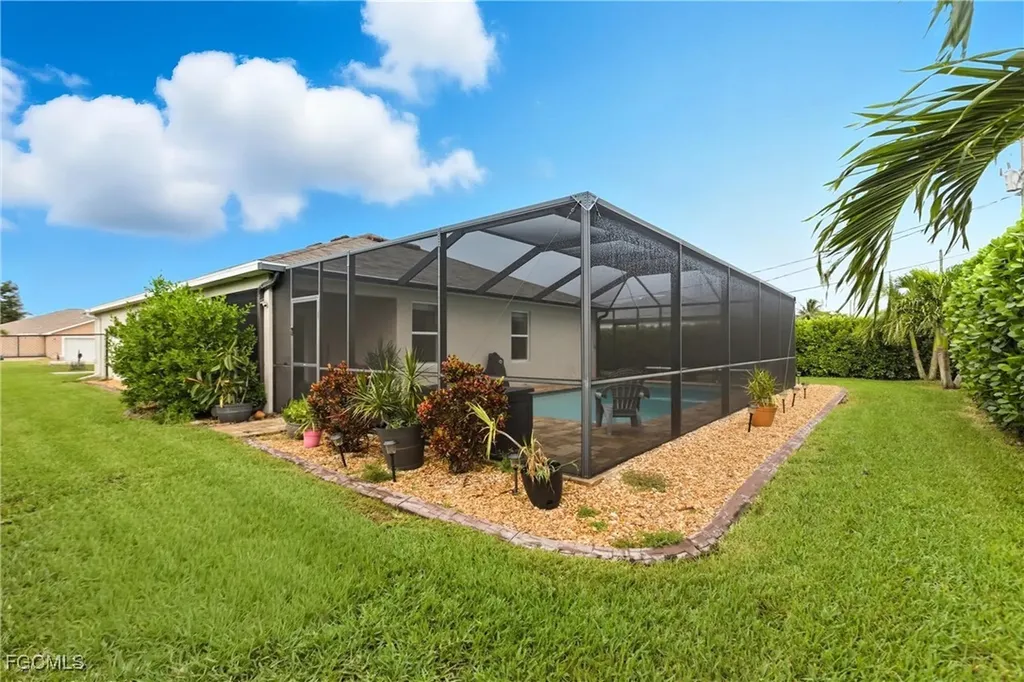314 SE Van Loon Terrace Cape Coral FL 33990