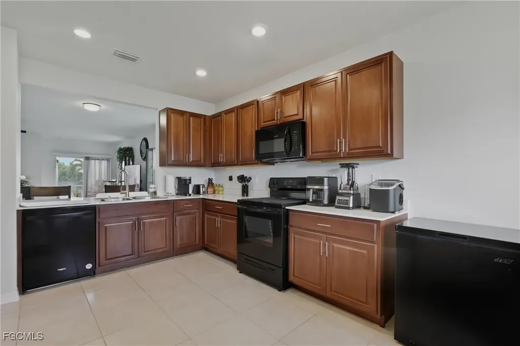 314 SE Van Loon Terrace Cape Coral FL 33990