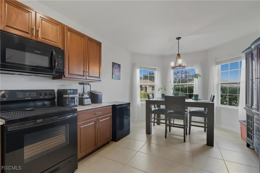 314 SE Van Loon Terrace Cape Coral FL 33990