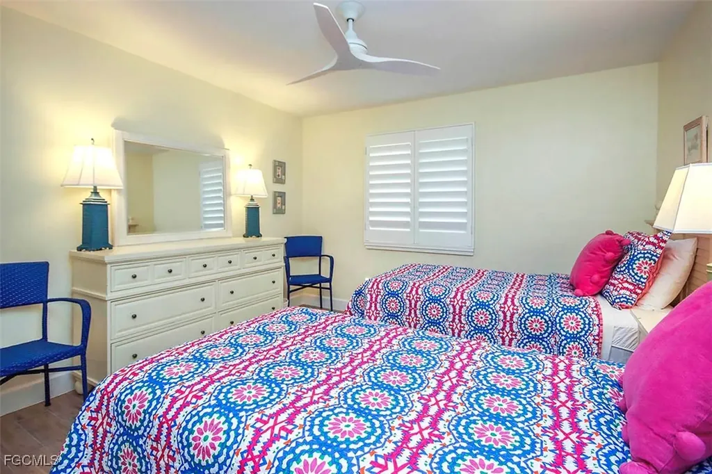 1785 Middle Gulf Drive Sanibel FL 33957