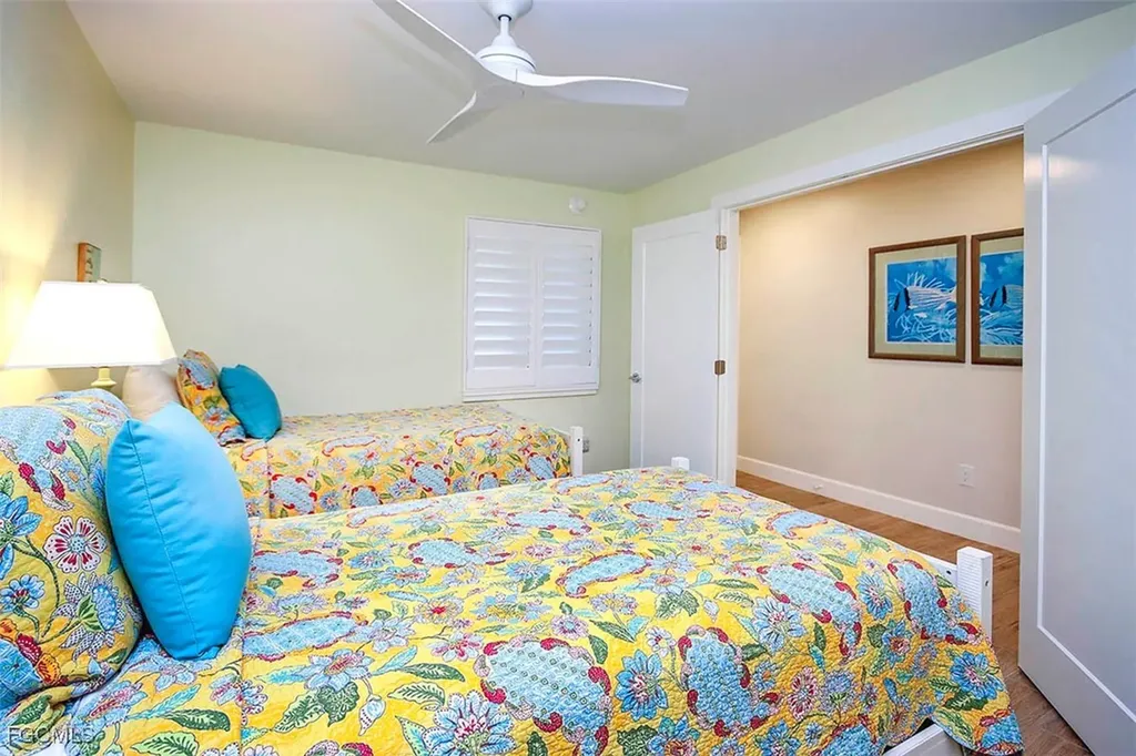 1785 Middle Gulf Drive Sanibel FL 33957