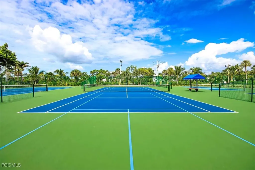 1785 Middle Gulf Drive Sanibel FL 33957