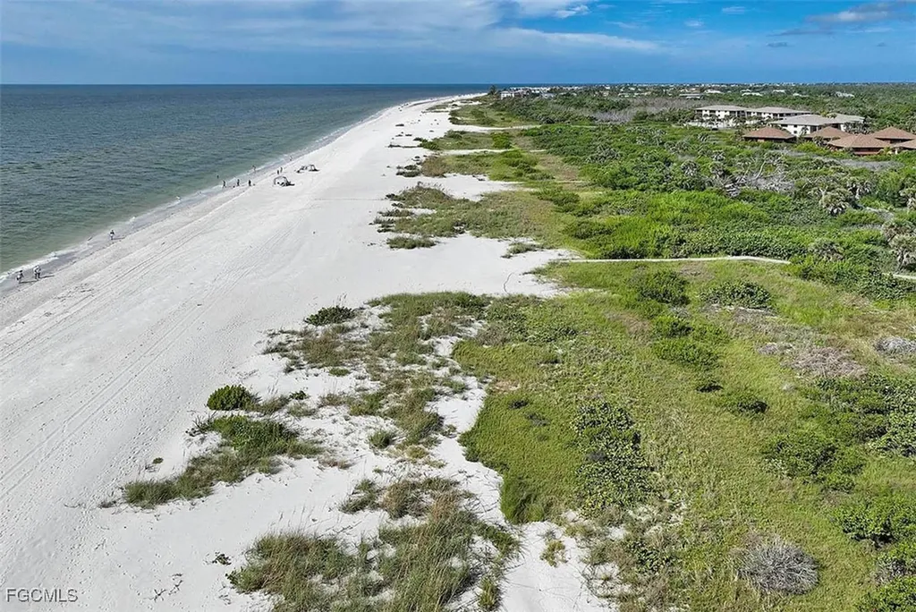 1785 Middle Gulf Drive Sanibel FL 33957