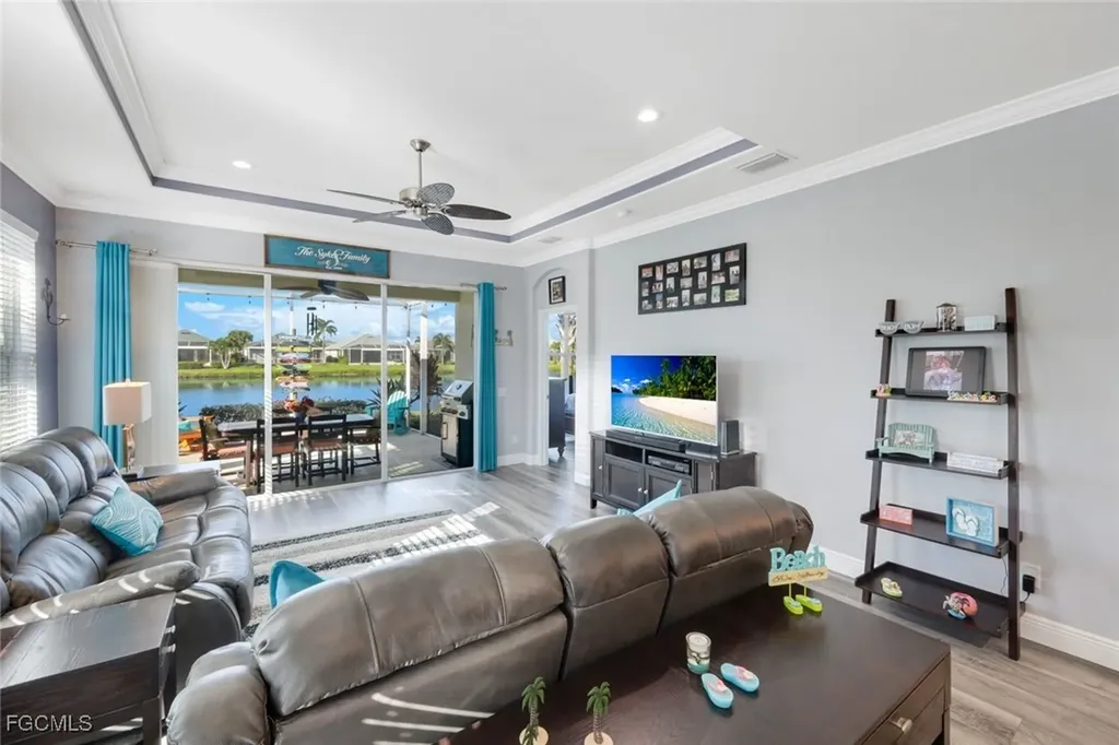2641 Anguilla Drive Cape Coral FL 33991