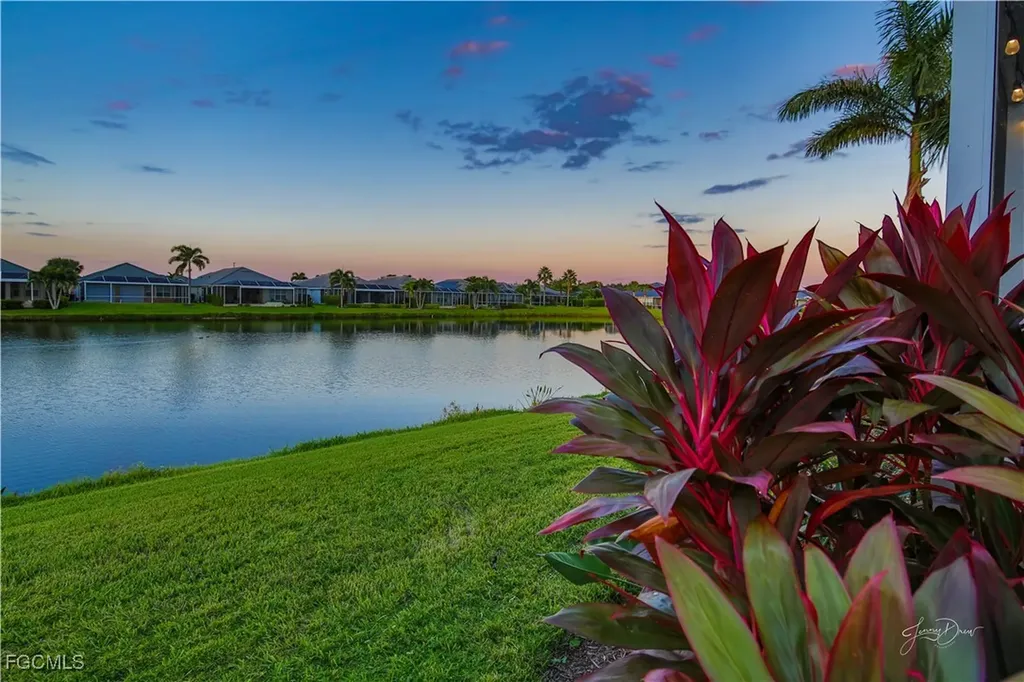 2641 Anguilla Drive Cape Coral FL 33991