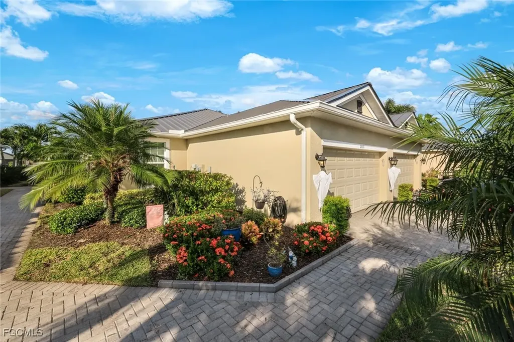 2641 Anguilla Drive Cape Coral FL 33991