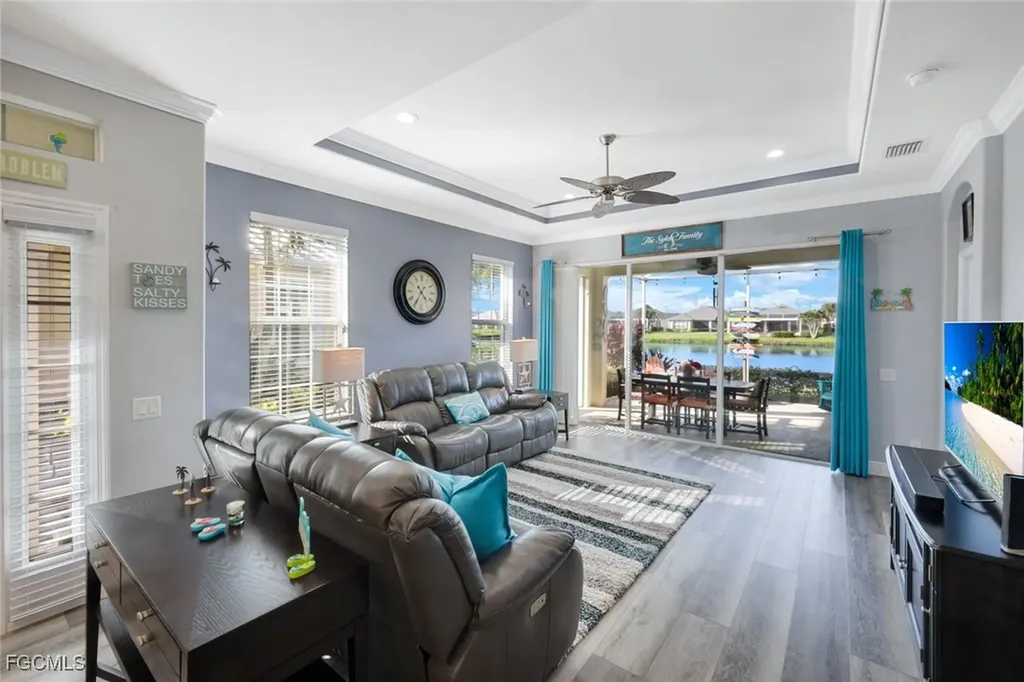 2641 Anguilla Drive Cape Coral FL 33991